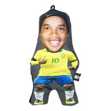 Cojín Mini Retro Pibe, Maradona, Ronaldinho Chiquito - 27 Cm