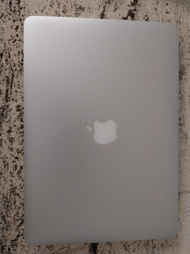Macbook Pro Early 2015 Retina 13 Inch