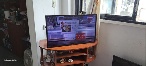 Tv Smart 32 Con Soporte De Pared Incluido