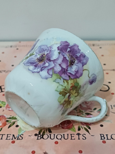 Antigua Taza De Te Porcelana Mug Flores Violetas