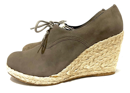 Zapato Taco Chino Cuero Marca Mor N*38 Café 1 Postura