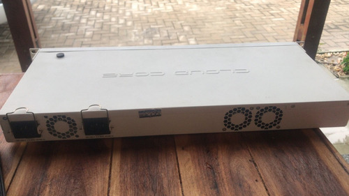 Roteador, Bridge Mikrotik Cloud Core Ccr1036-8g-2s+ Branco