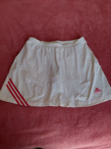 Pollera adidas 