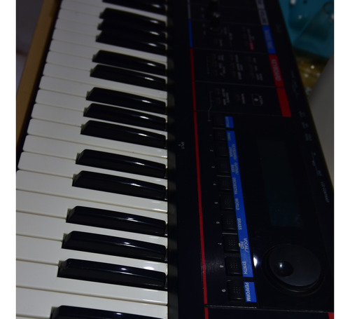 Roland Juno Di