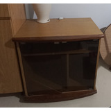 Mesa Tv Mueble De Madera Con Puertas Vidrio Humo Y Rueditas