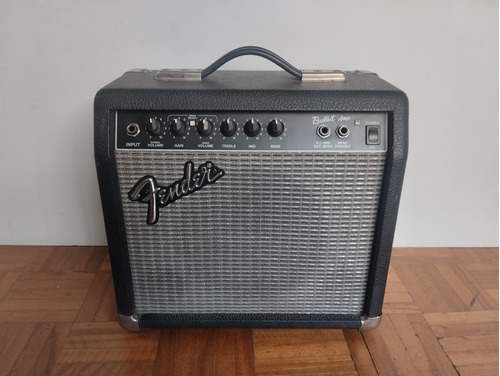 Amplificador Fender 15 Watts Como Nuevo