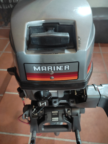 Motor Fuera De Borda Mariner 10 Hp. Exelente Estado
