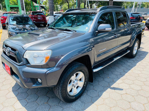 Toyota Tacoma 2015