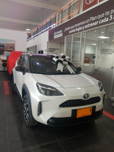 Toyota Yaris Cross Hibrido Xls Refull 2023 Como Nuevo Perfec