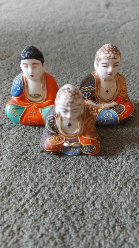 3 Pequenos Budas Em Porcelana Satsuma Ricamente Decorados