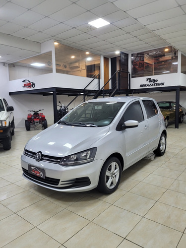 Volkswagen Fox 2015 1.6 Confortline Saf