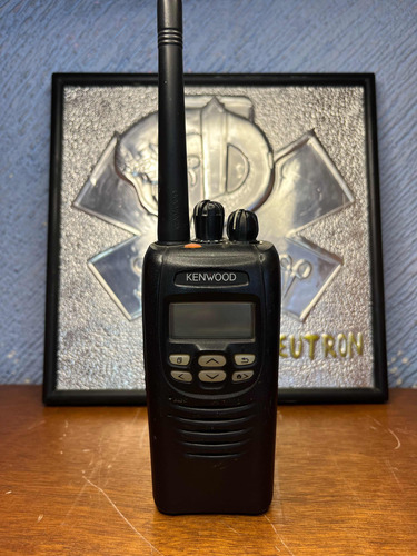 Radio Portátil Digital Nxdn Nexedge Kenwood Nx300k5
