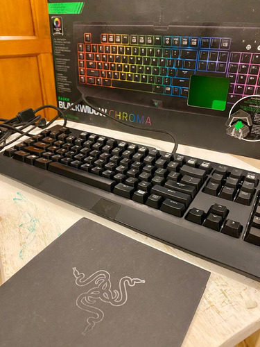 Teclado Razer Blackwidow Chroma