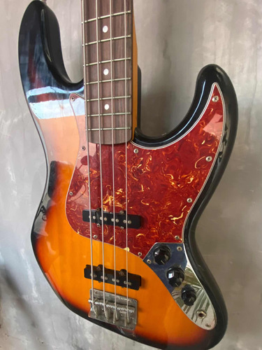 Contrabaixo Tagima Woodstock Jazz Bass