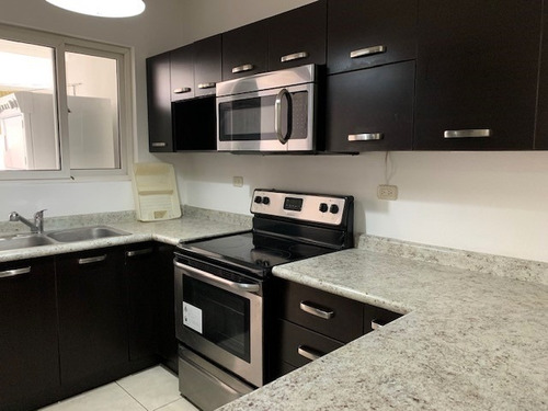 Apartamento Equipado En Venta En La Villa Zona 14, Guatemala - Imagen 3