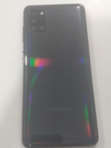 Samsung A31 Com A Tela Trincada, Funcionando Perfeitamente.