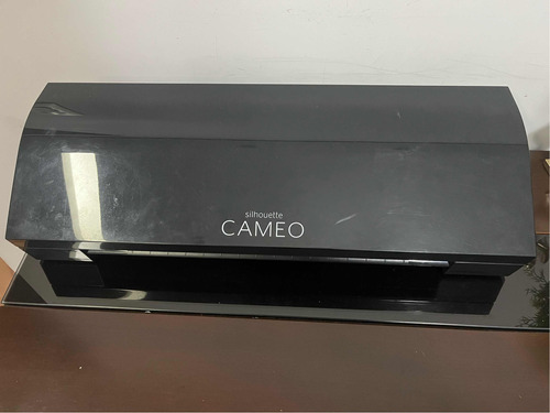 Silhouette Cameo 3 - Usada