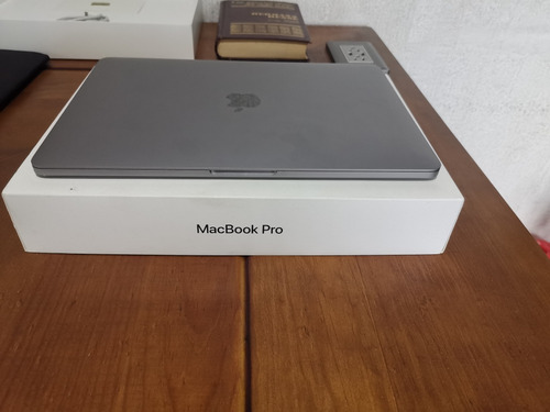 Mácbook Pro Mod A1706 2016 Touchbar 256gb Core I5