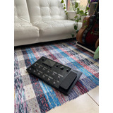 Pedal De Efecto Line 6 Helix Floor  Negro