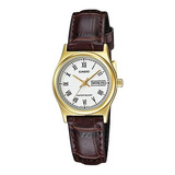 Reloj Casio De Dama Modelo Ltp-v006 Piel Marrón Cara Blanca Color De La Correa Marrón Oscuro Color Del Bisel Dorado Color Del Fondo Blanco