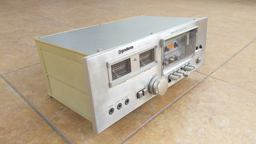 Tape Deck Marca Gradiende Model Cd-2100