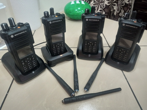 Radios Motorola Digitales Vhf Dgp5550e Y Dgp8550e Vhf Usados