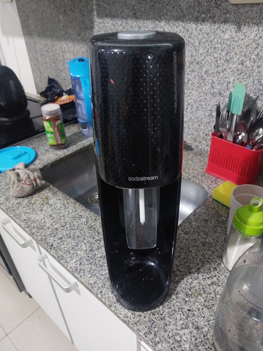 Maquina De Hacer Soda Sodastream Con Un Cilindro Por La Mita