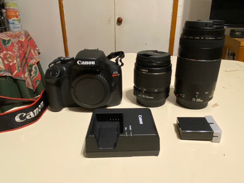 Cámara Canon Eos T100 Premium Kit 18-55 Y 75-300 Mm + Mochil