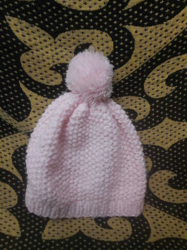 Gorro Lana  + Mitones Bebe +babero 