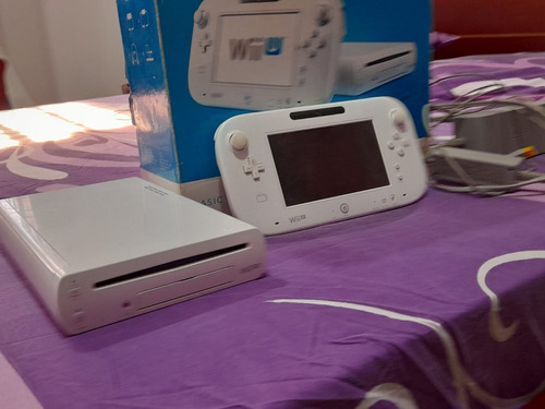 Nintendo Wii U 8gb Basic Bundle Color  Blanco
