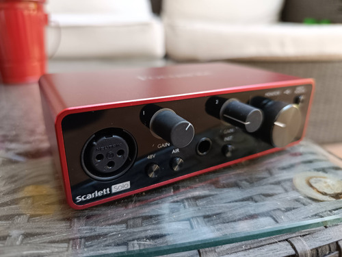 Interfaz Grabación Focusrite Scarlett Solo 3rd Casi Nueva