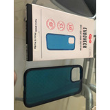Funda Case Tech 21 iPhone 13 Pro Max Azul Evocheck Usada