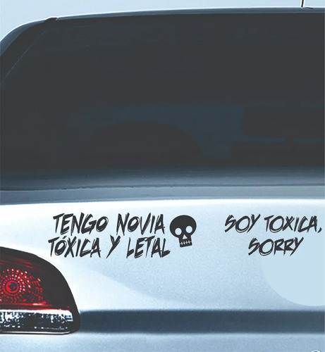2 Stickers Vinil Para Auto Novia/o Toxica 28 X 10 Cms