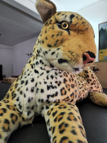 Felino De Peluche Leopardo Gigante 110 Cm