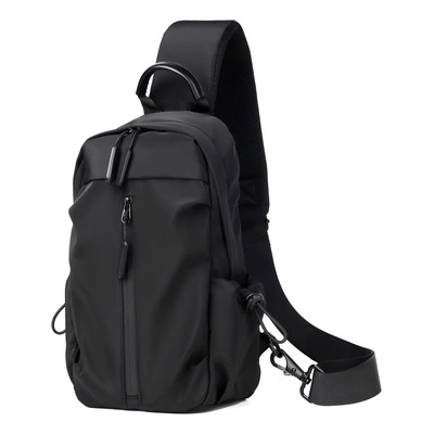 Bolso Bandolera Negro Poliéster 4.4L con USB y Salida Auriculares | Meses sin interés