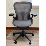 Cadeira Herman Miller Aeron Completa - Novíssima