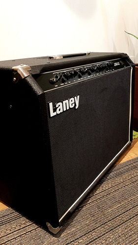 Laney Lv 300 Twin Amplificador