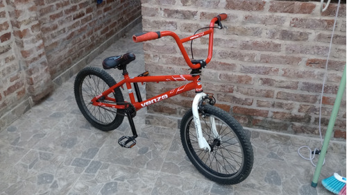 Bicicleta Bmx R20 De Adulto Venzo Cube Buen Estado