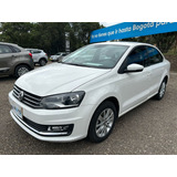 Volkswagen Vento Comfortline 1.6 2016 Iyl296