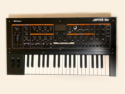 Roland Jupiter-xm Sintetizador Portátil 37 Teclas