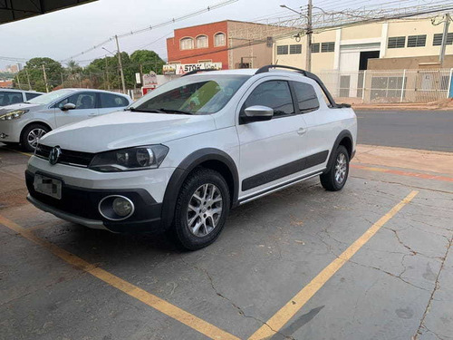 VW - Volkswagen Saveiro Cross 1.6 16v C.D. Prata 2017 - Campo Grande