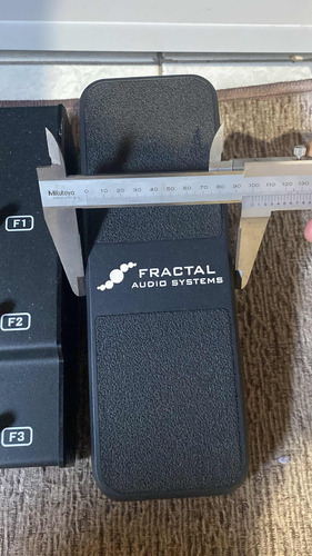 Pedaleira Fractal Ax8 Com Pedal Ev-1 Fractal