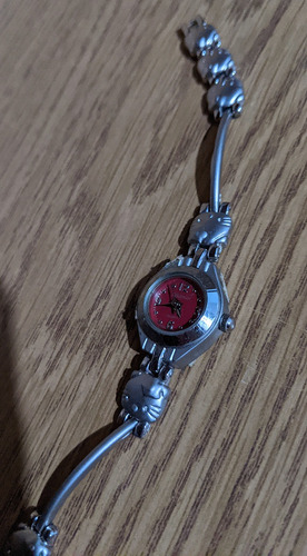 Reloj Pulsera Hello Kitty Rojo Analogico Vintage Metalico