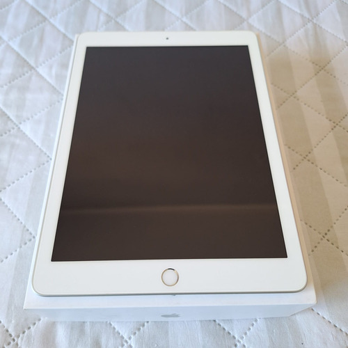 iPad Apple 6ta Generación 9.7  32gb Silver