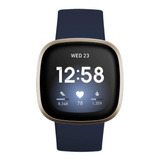 Smartwatch Fitbit Versa 3 1.58  Caja De  Aluminio Anodizado Soft Gold Aluminum, Malla  Midnight De  Elastómero Y Aluminio Anodizado Fb511