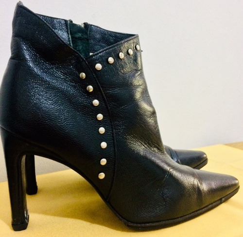 Bota Cuero Negro 37