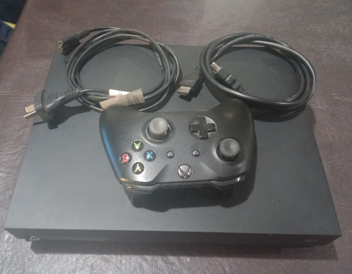 Microsoft Xbox One X 1tb, 1 Joystick Y Kinect