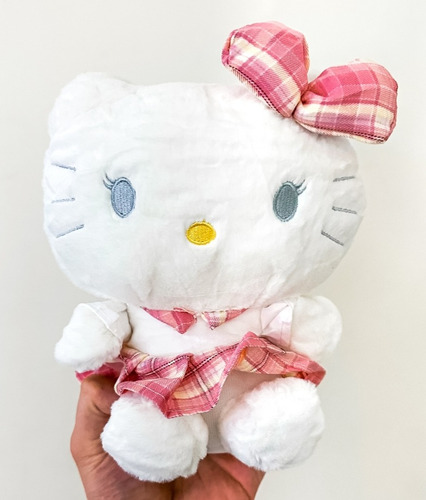 Peluche Hello Kitty Con Vestido 20cm