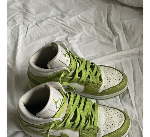 Zapatillas Nike Air Jordan 1 Mid Green Phyton