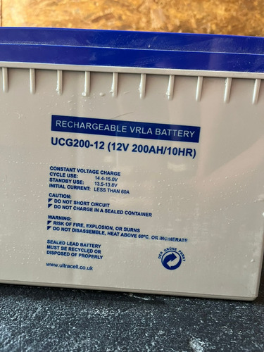 Batería Ultracell Ciclo Profundo Gel 12v 200ah 